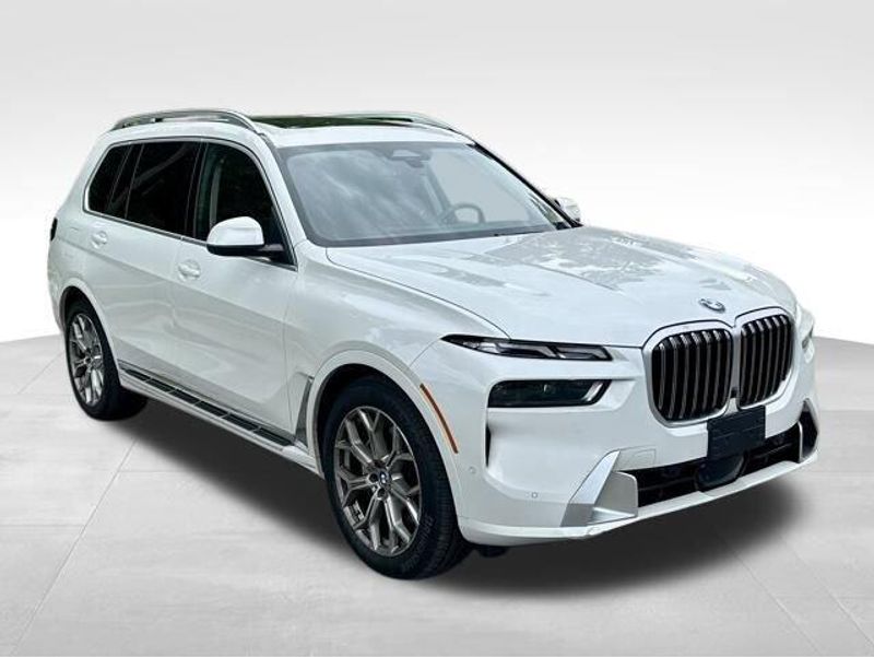 2024 BMW X7 xDrive40i