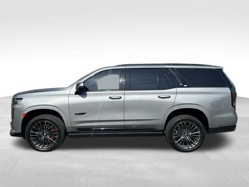 2023 Cadillac Escalade AWD V-Series