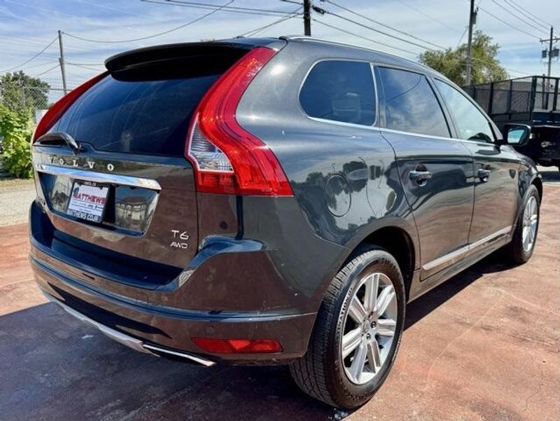 Used 2016 Volvo XC60 T6 Drive-EImage 5