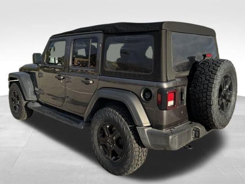 Used 2018 Jeep Wrangler Unlimited Sport S