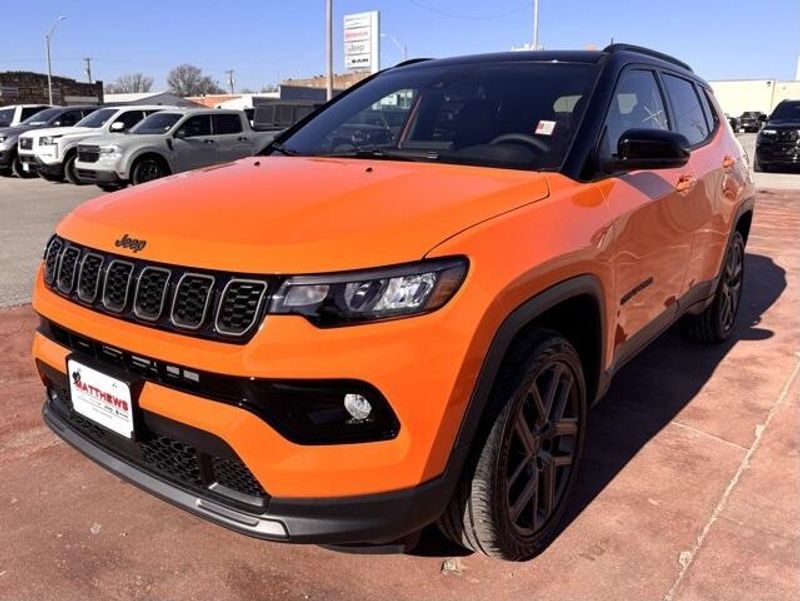 New 2026 Jeep Compass Limited Altitude 4x4Image 1