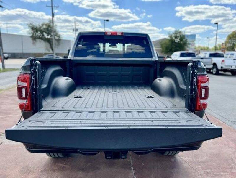 2024 RAM 2500 Laramie Crew Cab 4x4 6