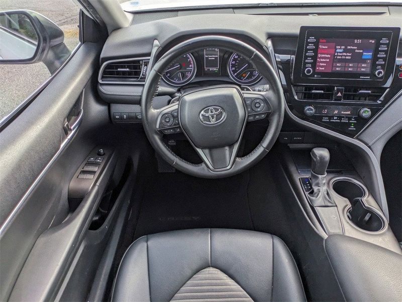 2021 Toyota Camry Image 15