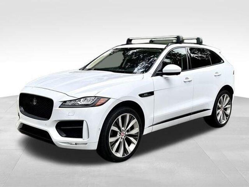 2017 Jaguar F-PACE 35t R-Sport