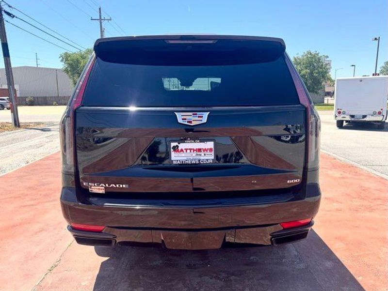 Used 2023 Cadillac Escalade SportImage 5
