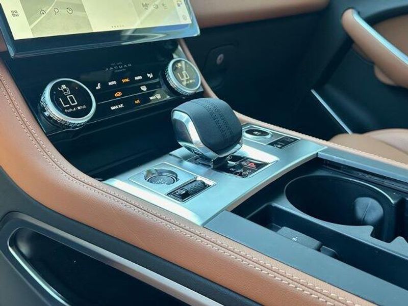 2026 Jaguar F-PACE R-Dynamic S