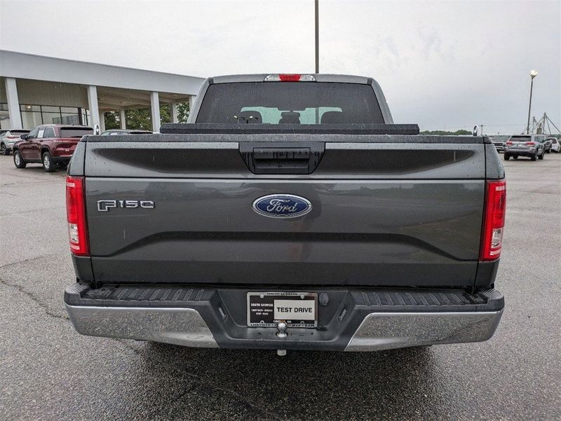 2017 Ford F-150 XLTImage 5