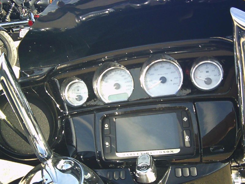 USED 2015 HARLEY STREET GLIDE SPECIAL Image 13