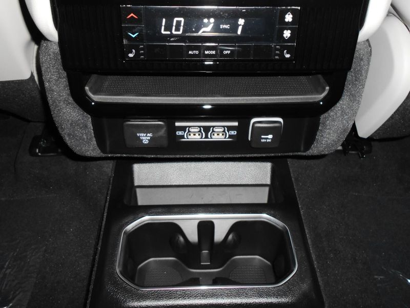 2025 Jeep Wagoneer Series Ii 4x4Image 24