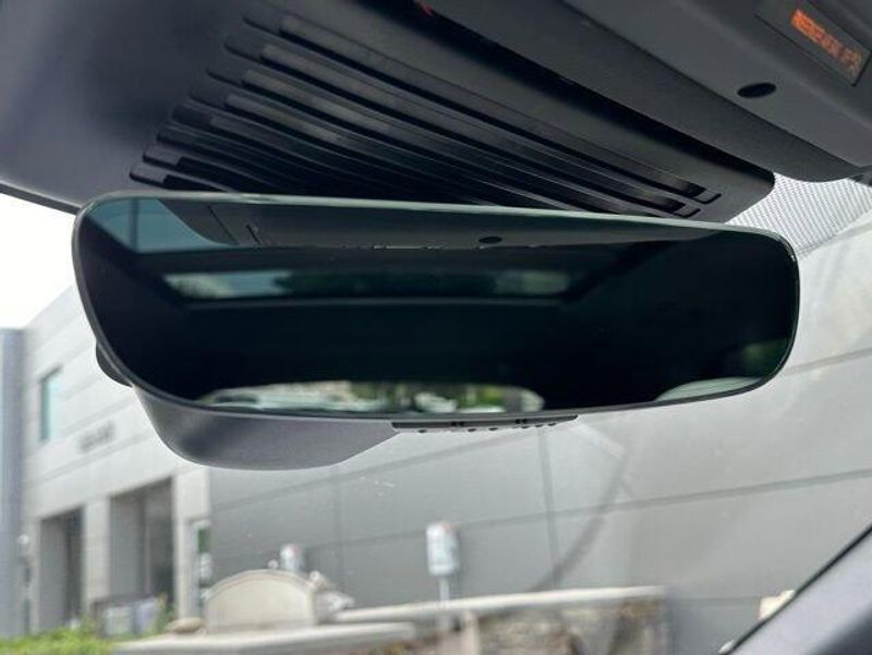 2025 Jaguar F-PACE R-Dynamic S