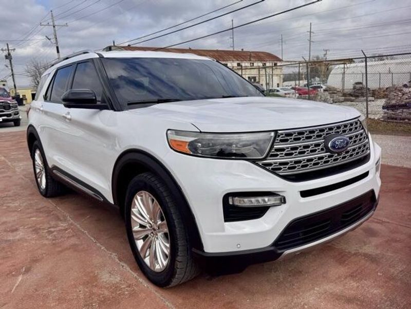 Used 2020 Ford Explorer LimitedImage 3