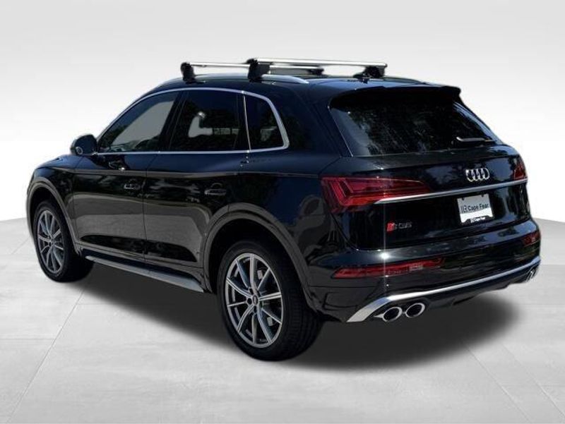2022 Audi SQ5 Premium