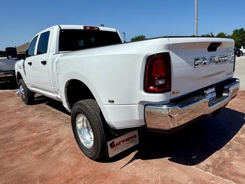 New 2025 RAM 3500 Tradesman Crew Cab 4x4 8
