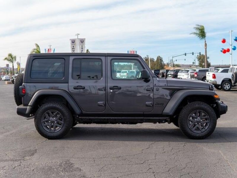 New 2025 Jeep Wrangler Sport SImage 8