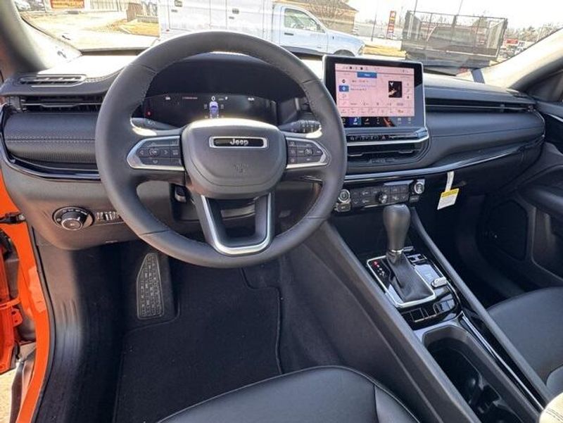 New 2026 Jeep Compass Limited Altitude 4x4Image 10