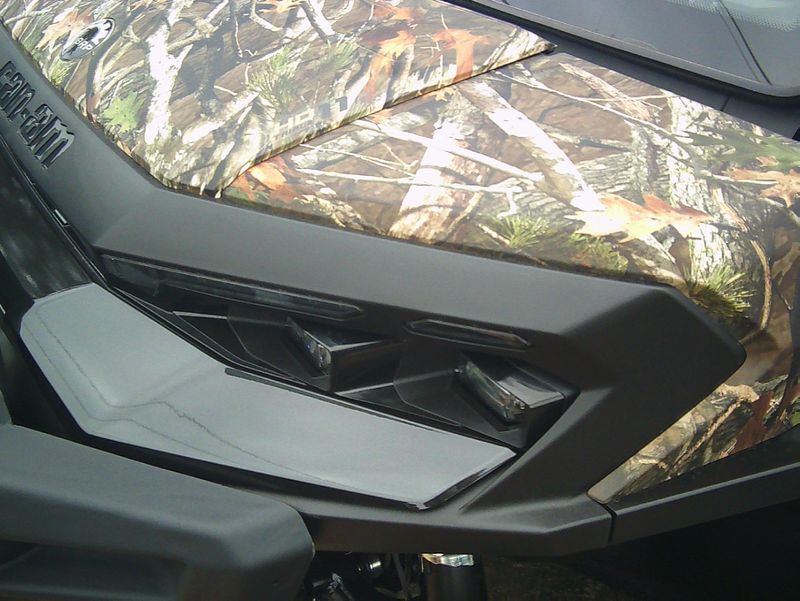 NEW 2026 CAN-AM DEFENDER MAX LIMITED CAB HD11 Image 4