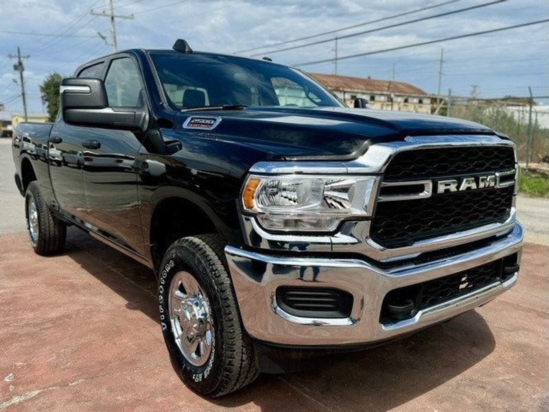 2024 RAM 2500 Tradesman Crew Cab 4x4 6