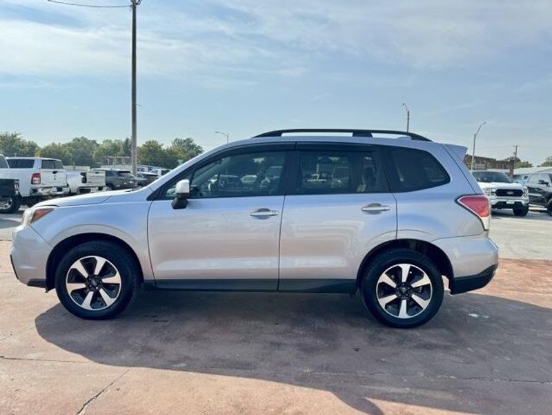 Used 2018 Subaru Forester 2.5i PremiumImage 9