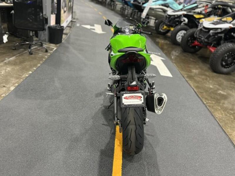 New 2026 Kawasaki NINJA ZX-6R Image 5