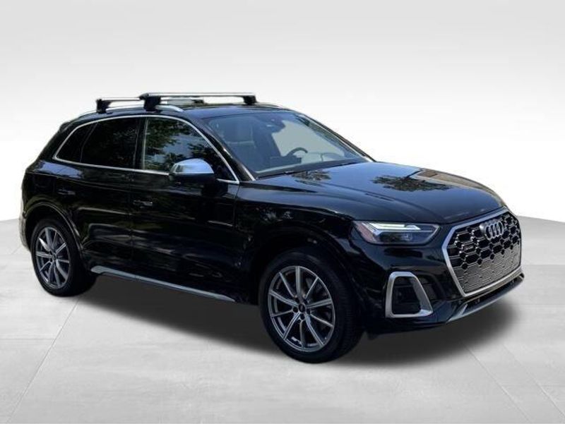 2022 Audi SQ5 Premium