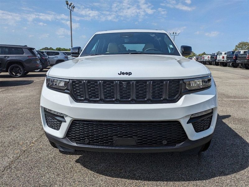 2024 Jeep Grand Cherokee Limited 4x4Image 9