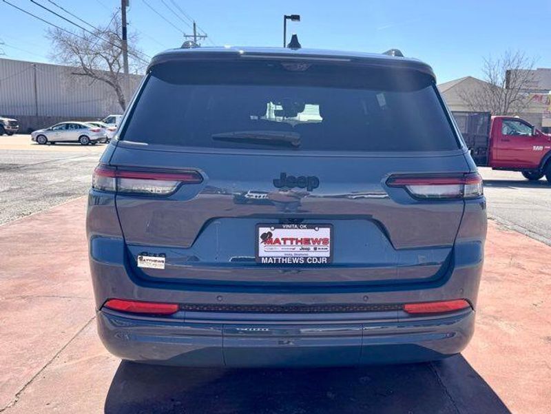 New 2026 Jeep Grand Cherokee L Limited Reserve 4x4Image 6