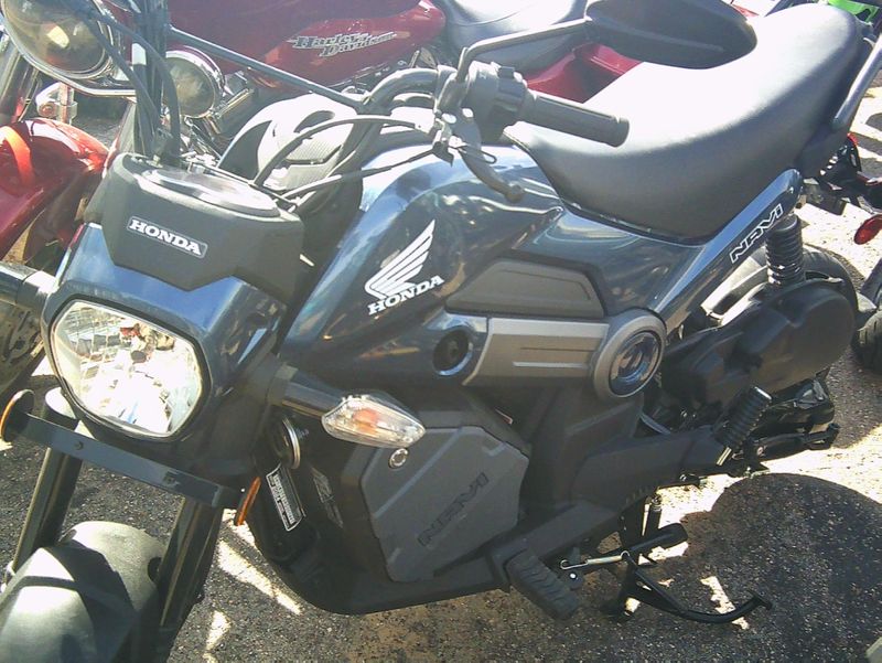 USED 2024 HONDA NAVI Image 5