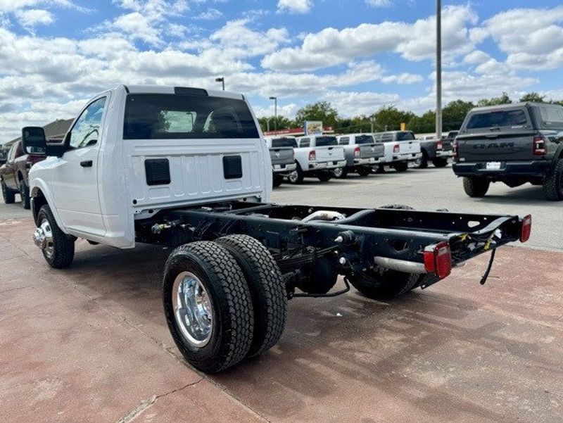 2024 RAM 3500 Tradesman Chassis Regular Cab 4x4 60