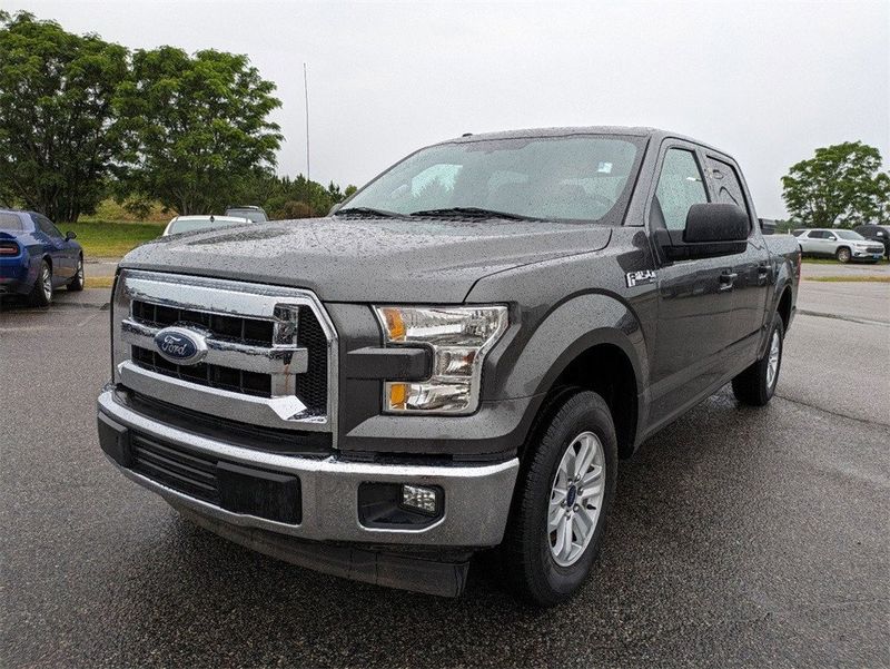 2017 Ford F-150 XLTImage 8