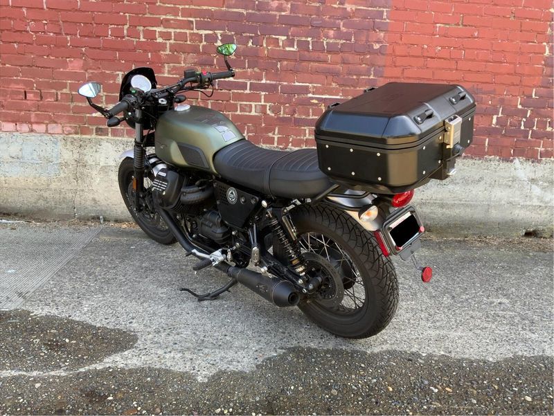 2020 MOTO GUZZI V7 III ROUGH 