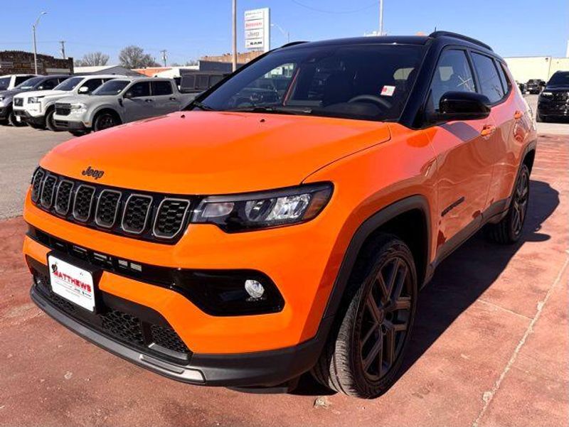 New 2026 Jeep Compass Limited Altitude 4x4Image 1