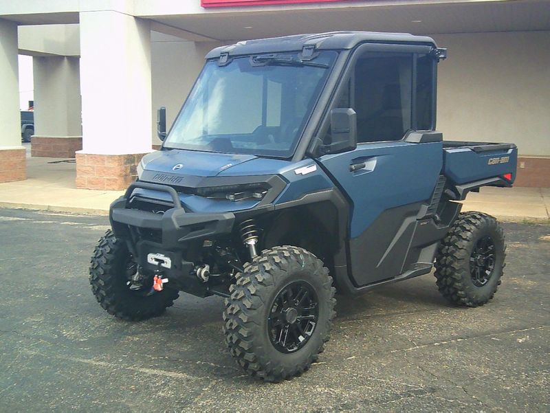 NEW 2026 CAN-AM DEFENDER LIMITED CAB HD11 Image 3