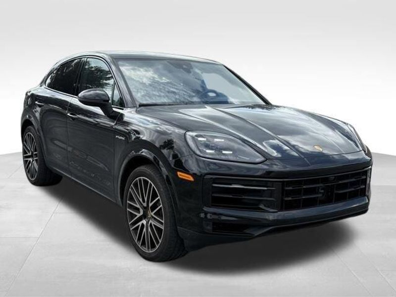 Used 2024 Porsche Cayenne E-Hybrid