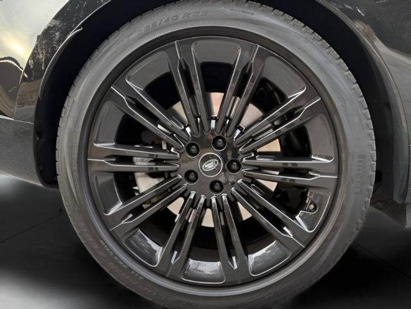 Used 2023 Land Rover Range Rover SE