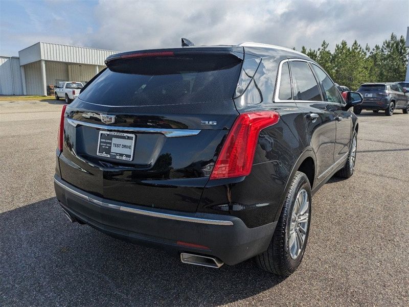 2017 Cadillac XT5 LuxuryImage 4