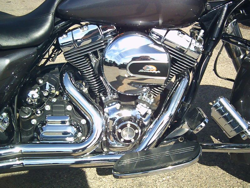 USED 2015 HARLEY STREET GLIDE SPECIAL Image 8