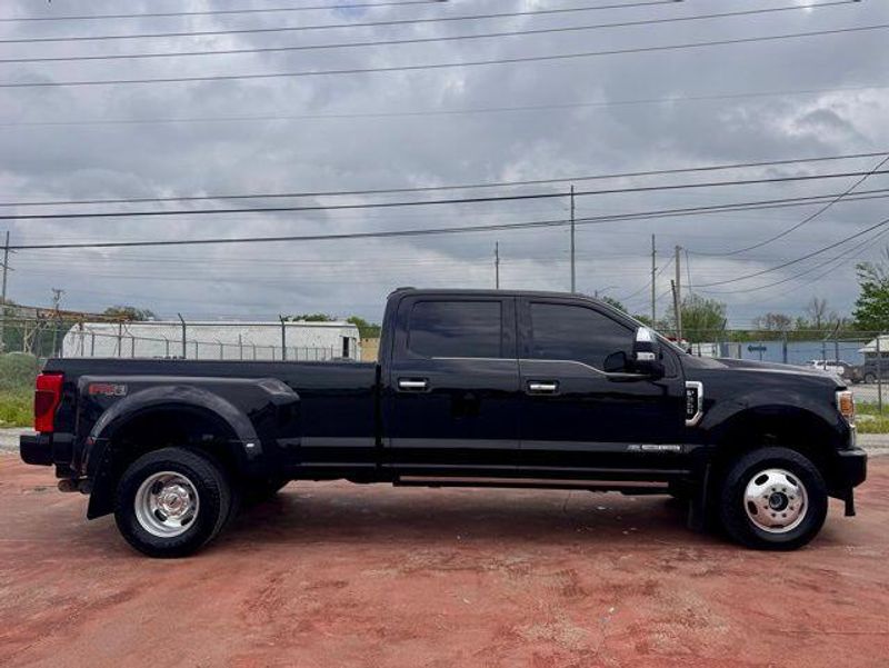 Used 2020 Ford F-350SD PlatinumImage 4