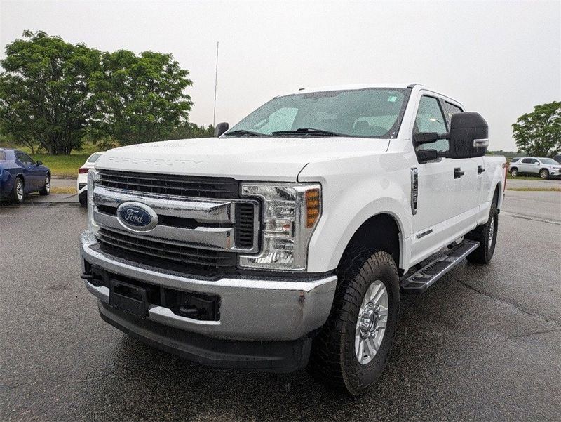 2018 Ford F-250 XLTImage 8