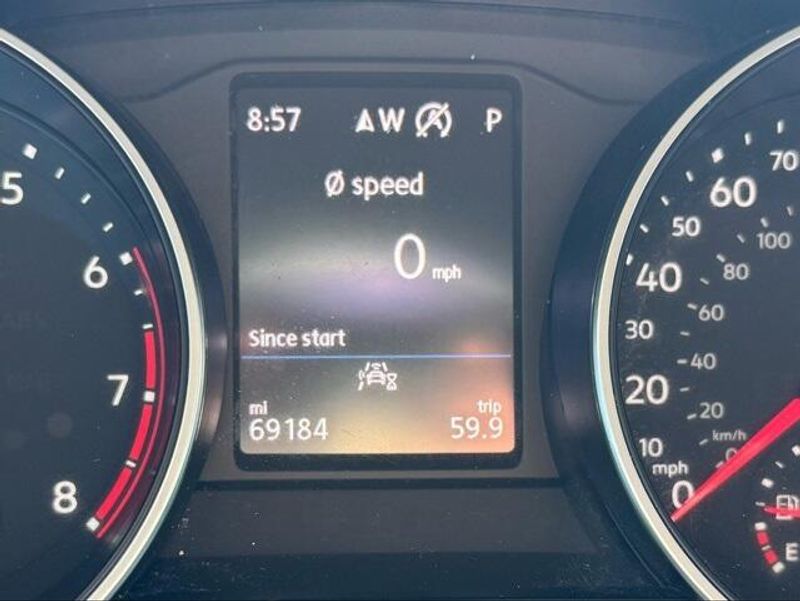 Used 2021 Volkswagen Tiguan 2.0T SEImage 17