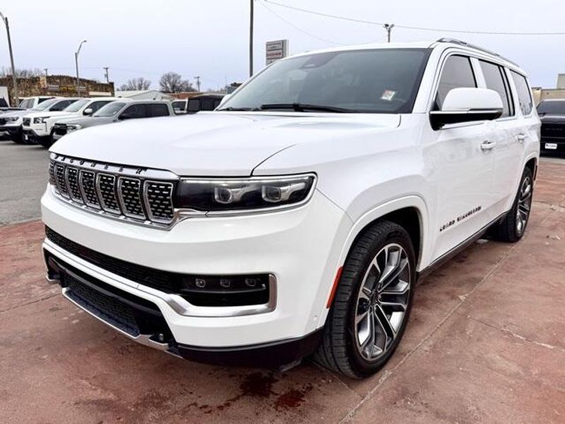 2022 Jeep Grand Wagoneer Series IIIImage 1