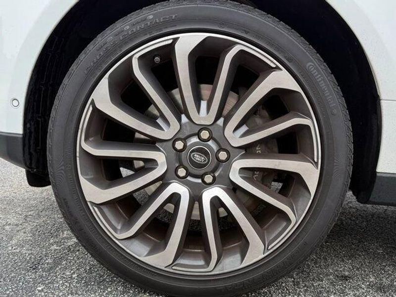 Used 2019 Land Rover Range Rover 5.0L V8 Supercharged