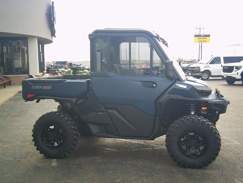 NEW 2026 CAN-AM DEFENDER LIMITED CAB HD11 Image 2