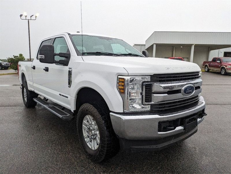 2018 Ford F-250 XLTImage 2