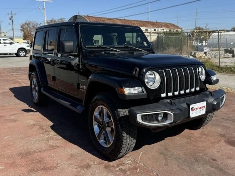 2020 Jeep Wrangler Unlimited SaharaImage 3