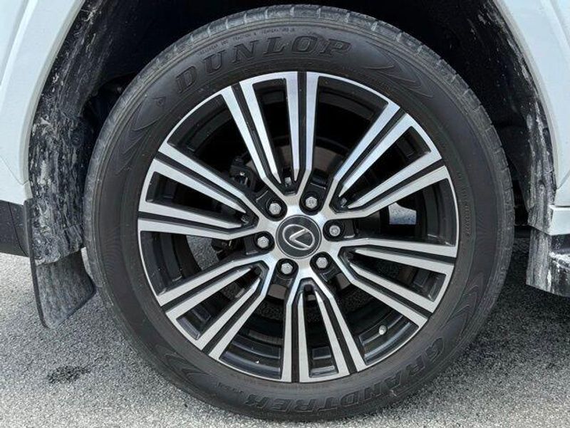 Used 2022 Lexus LX 600 Luxury