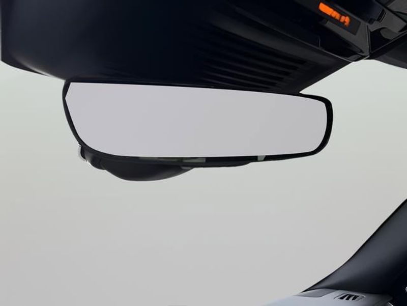 Used 2023 Land Rover Range Rover SE