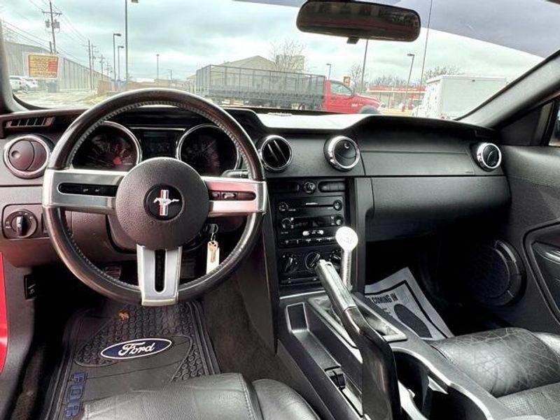 Used 2006 Ford Mustang GT PremiumImage 6