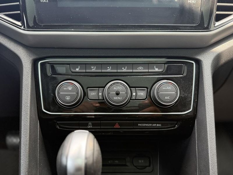 2023 Volkswagen Atlas Cross Sport 3.6L V6 SELImage 39
