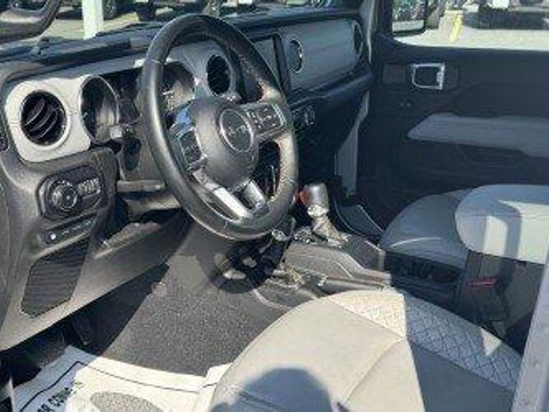 2022 Jeep Wrangler Unlimited Sahara High Altitude 4xe photo 4