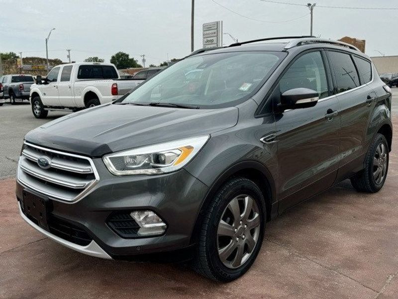 2017 Ford Escape TitaniumImage 1